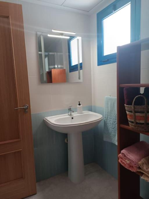 White & Blue Village كارتاخينه المظهر الخارجي الصورة